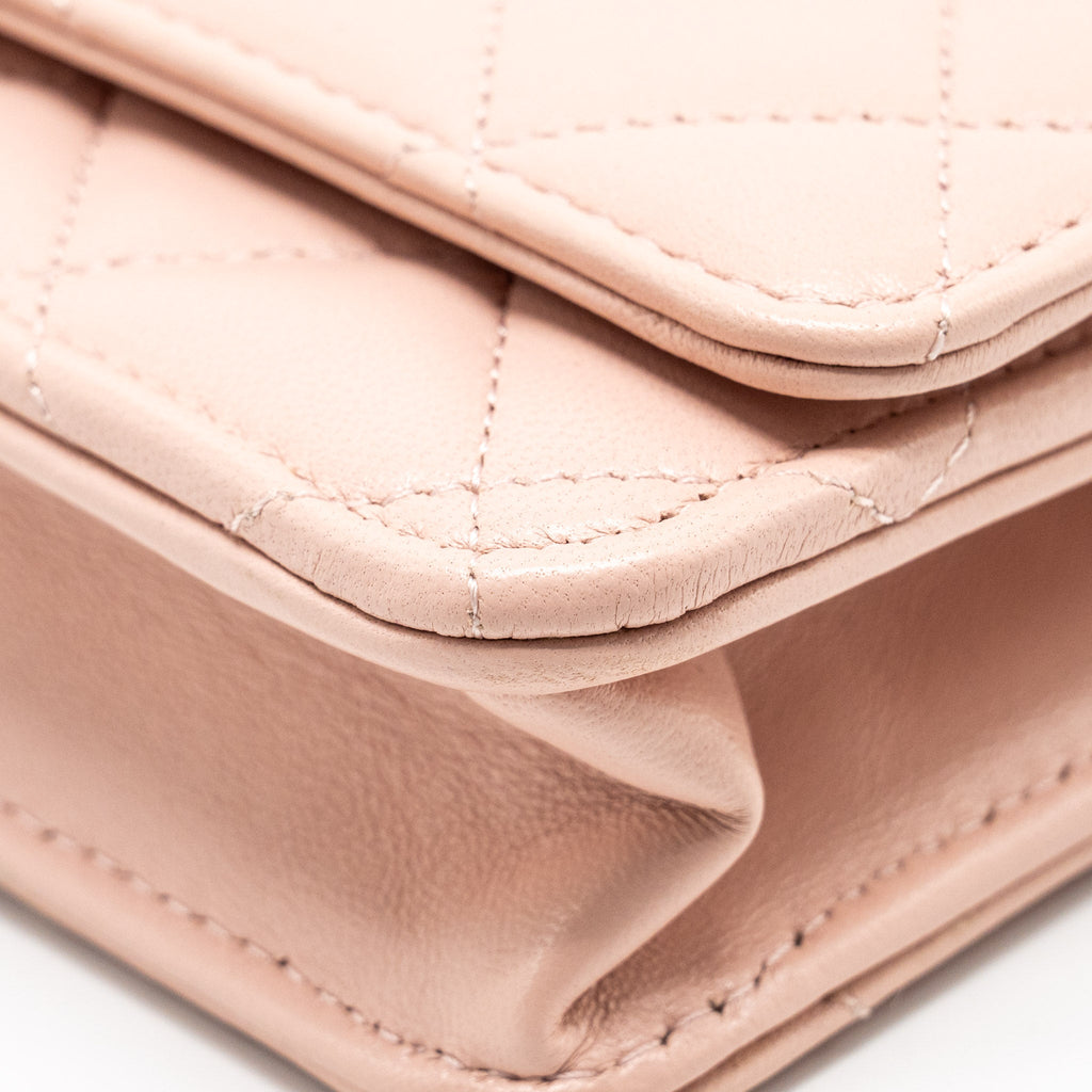 CHANEL TRENDY CC QUILTED WALLET ON CHAIN LAMBSKIN LIGHT PINK LGHW (MICROCHIP)