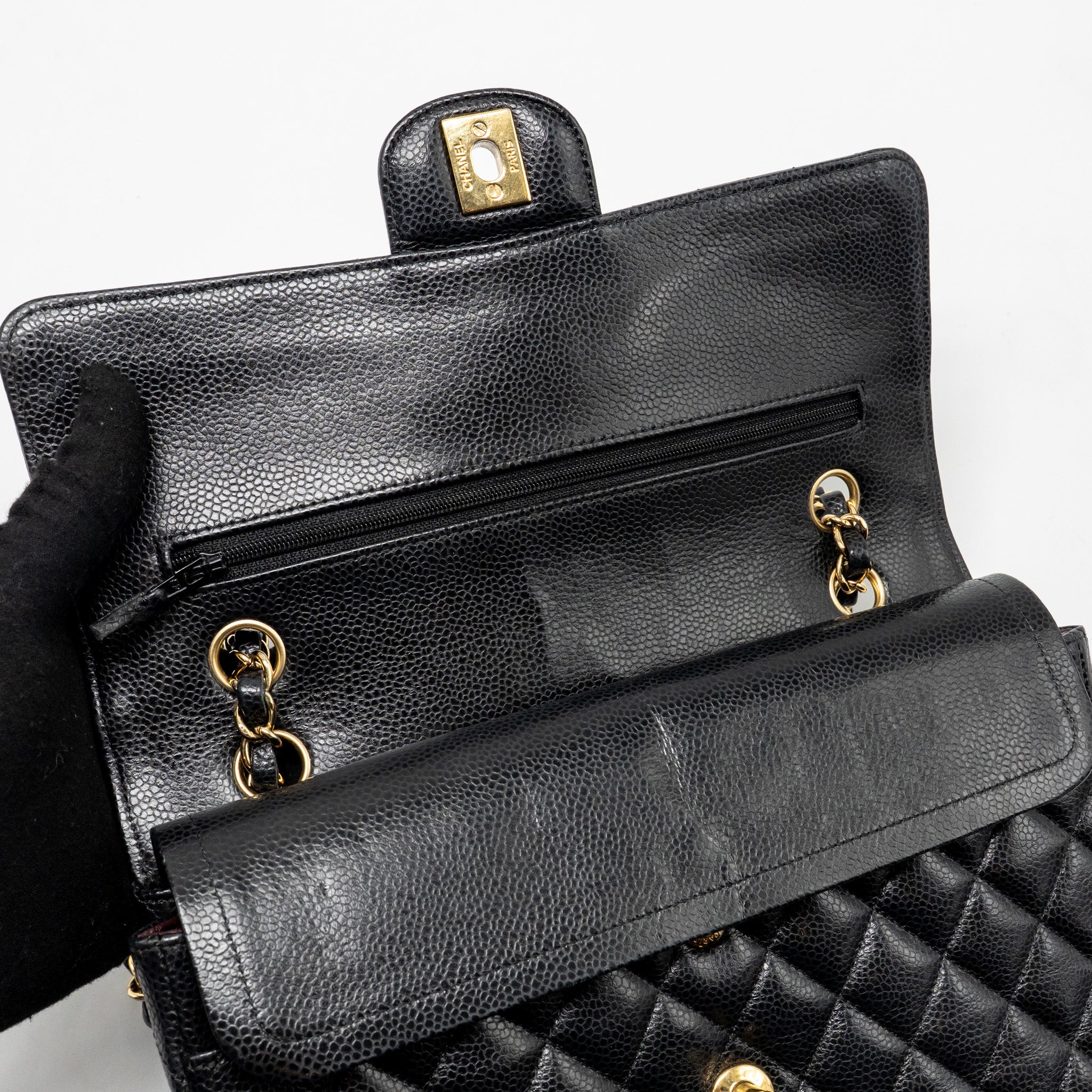 CHANEL MEDIUM CLASSIC DOUBLE FLAP BAG CAVIAR BLACK GHW