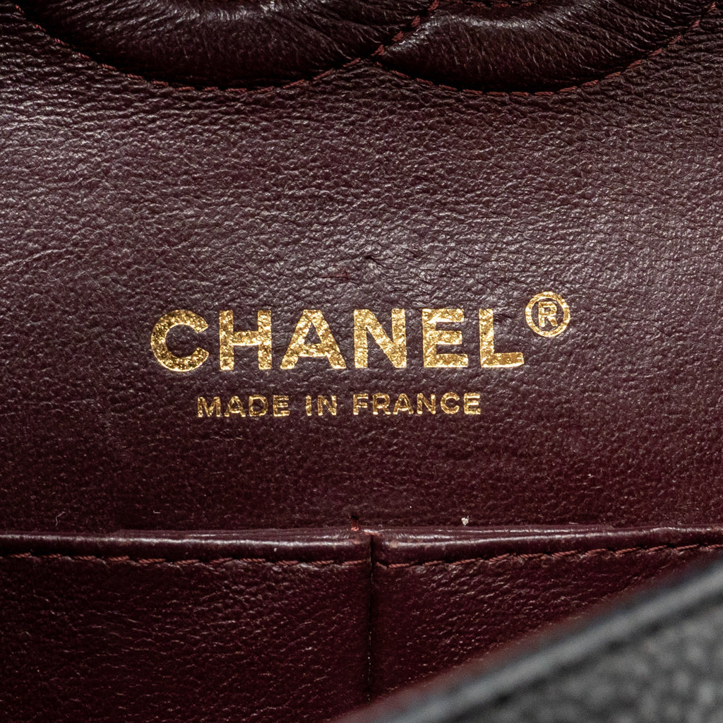 CHANEL MEDIUM CLASSIC DOUBLE FLAP BAG CAVIAR BLACK GHW