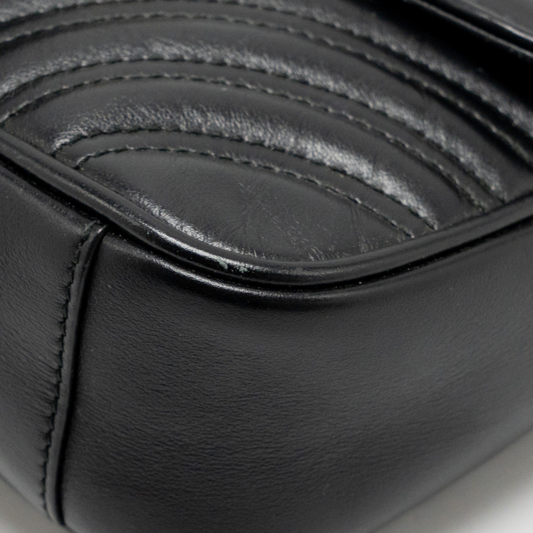 GUCCI SMALL GG MARMONT SHOULDER BAG CALFSKIN BLACK GHW
