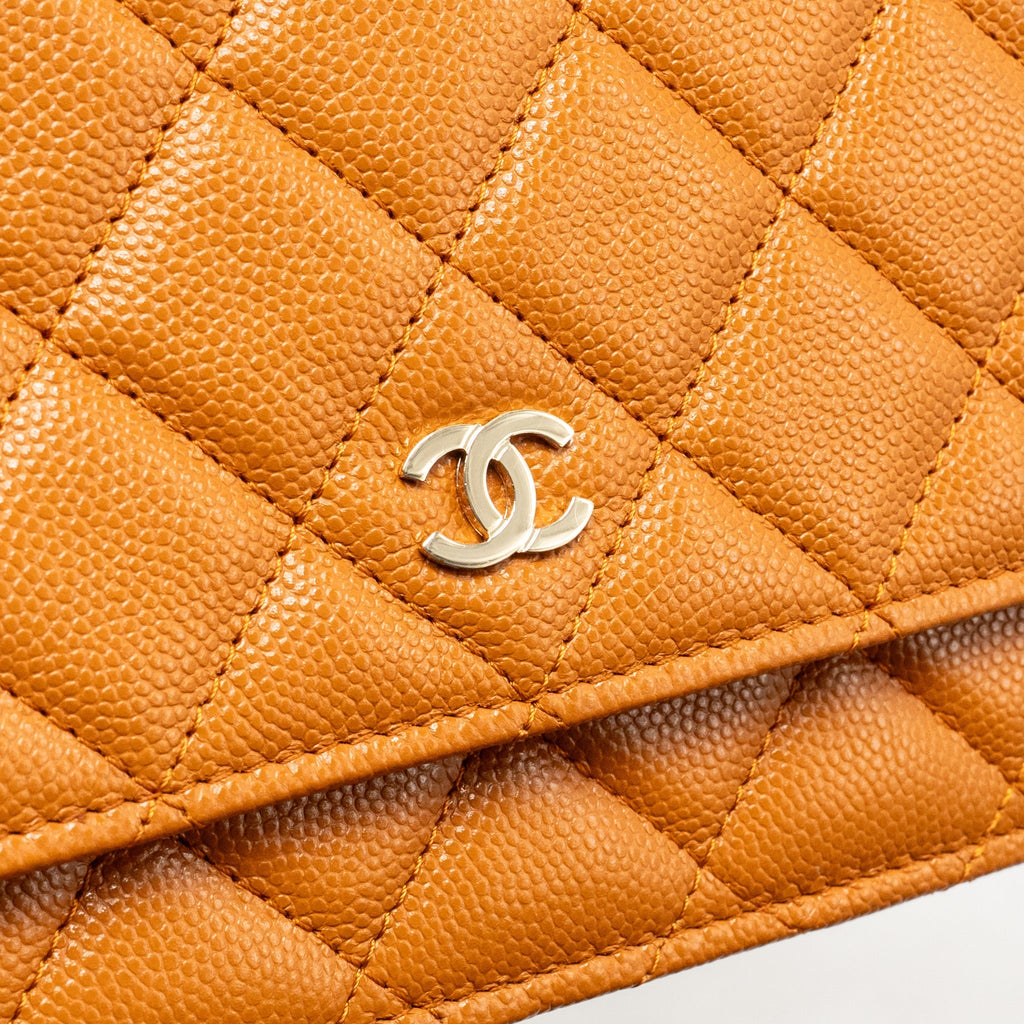 CHANEL CLASSIC WALLET ON CHAIN CAVIAR CARAMEL GHW (MICROCHIP)