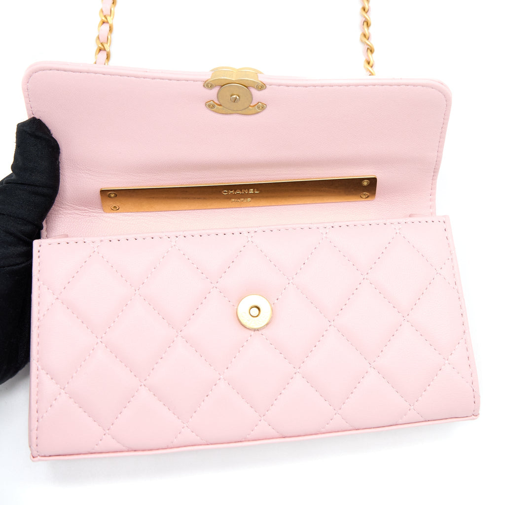 CHANEL 22B FLAP BAG ENAMEL/CC LOGO TOP HANDLE LAMBSKIN NJ523 LIGHT PINK BRUSHED GHW