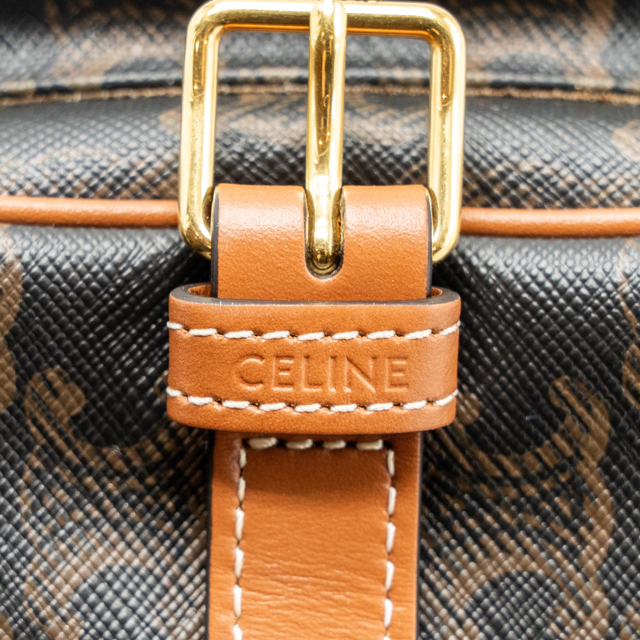 CELINE MEDIUM FOLCO BAG TRIOMPHE CANVAS AND CALFSKIN TAN GHW