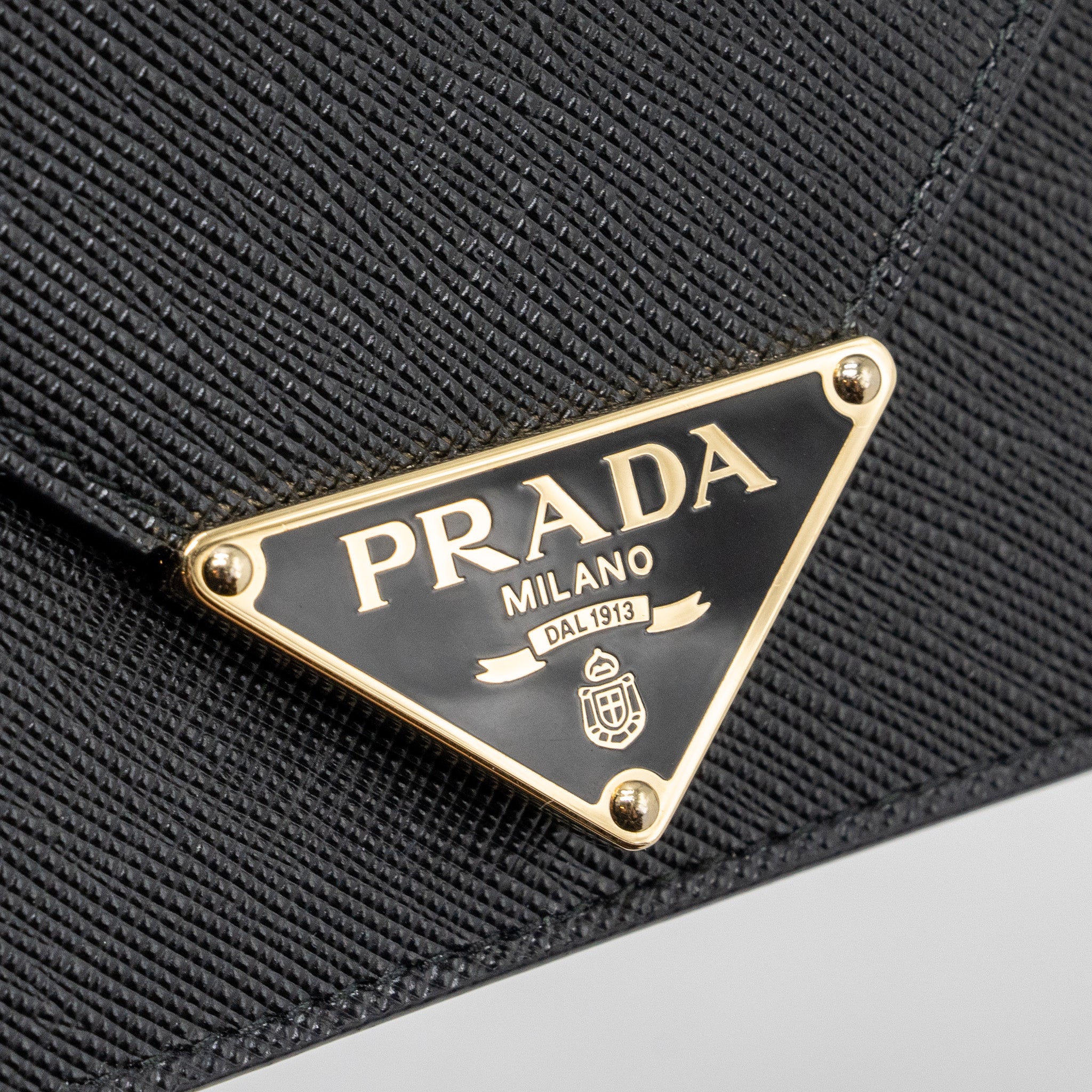 PRADA CARD HOLDER WITH SHOULDER STRAP SAFFIANO LEATHER BLACK GHW