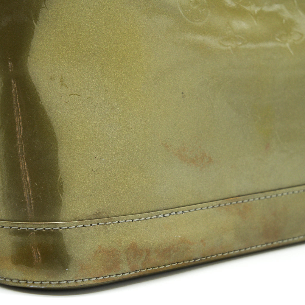 LOUIS VUITTON PATENT ALMA PM OLIVE GREEN WTH COIN PURSE ACCESSORY