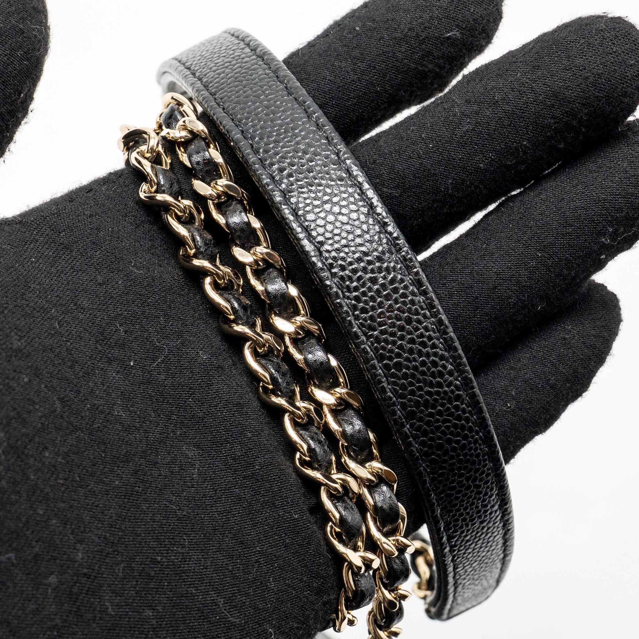 CHANEL SMALL BUSINESS AFFINITY CAVIAR BLACK LGHW (MICROCHIP)