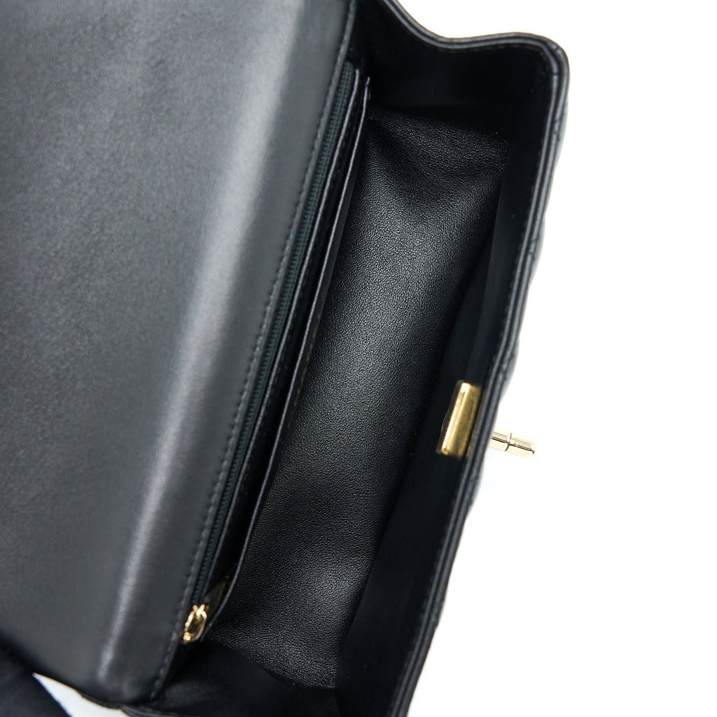 CHANEL 22A TOP HANDLE MINI RECTANGULAR FLAP BAG LAMBSKIN BLACK GHW (MICROCHIP)