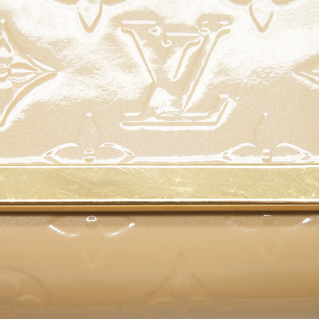 LOUIS VUITTON VERNIS ANA CLUTCH PATENT LEATHER BEIGE GHW