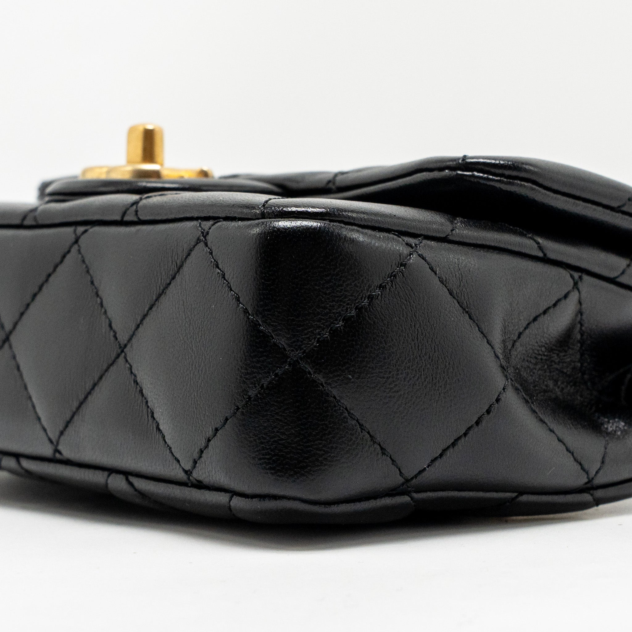 CHANEL 25C COCO LOVE ADJUSTABLE CHAIN SHINY LAMBSKIN BLACK GHW (MICROCHIP)