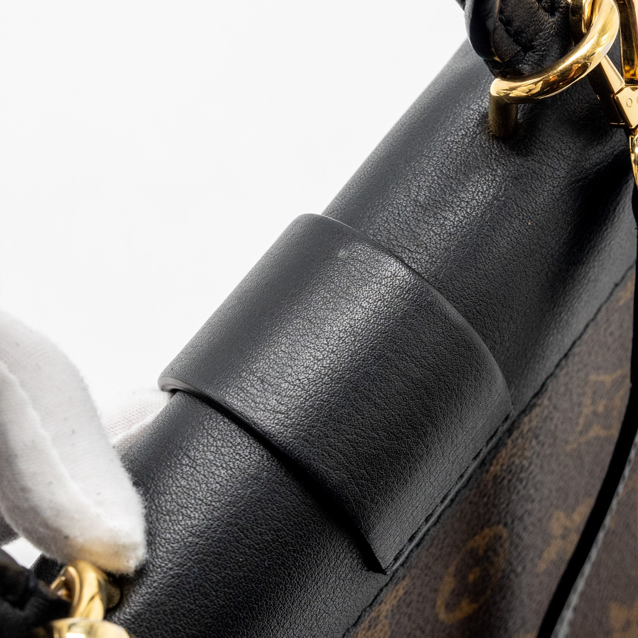 LOUIS VUITTON LOCKY BB MONOGRAM CANVAS/LEATHER BLACK GHW