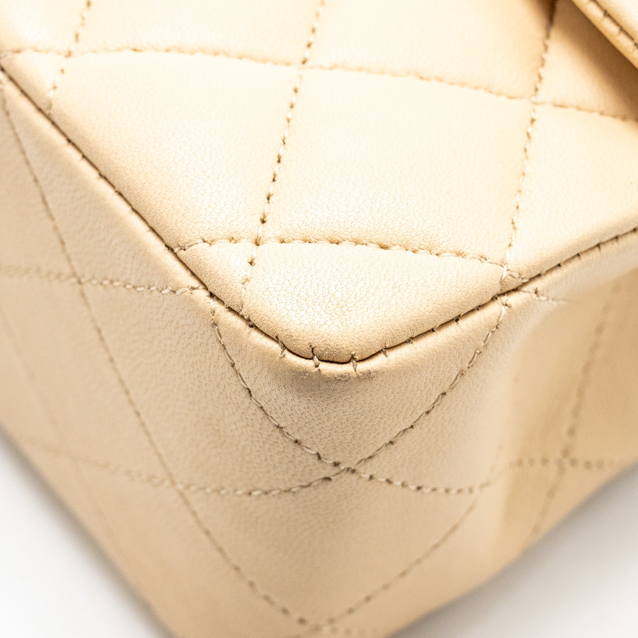 CHANEL MEDIUM CLASSIC DOUBLE FLAT BAG LAMBSKIN BEIGE GHW
