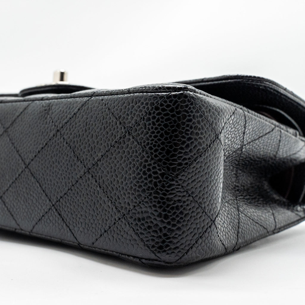 CHANEL SMALL CLASSIC DOUBLE FLAP BAG CAVIAR BLACK SHW (MICROCHIP)