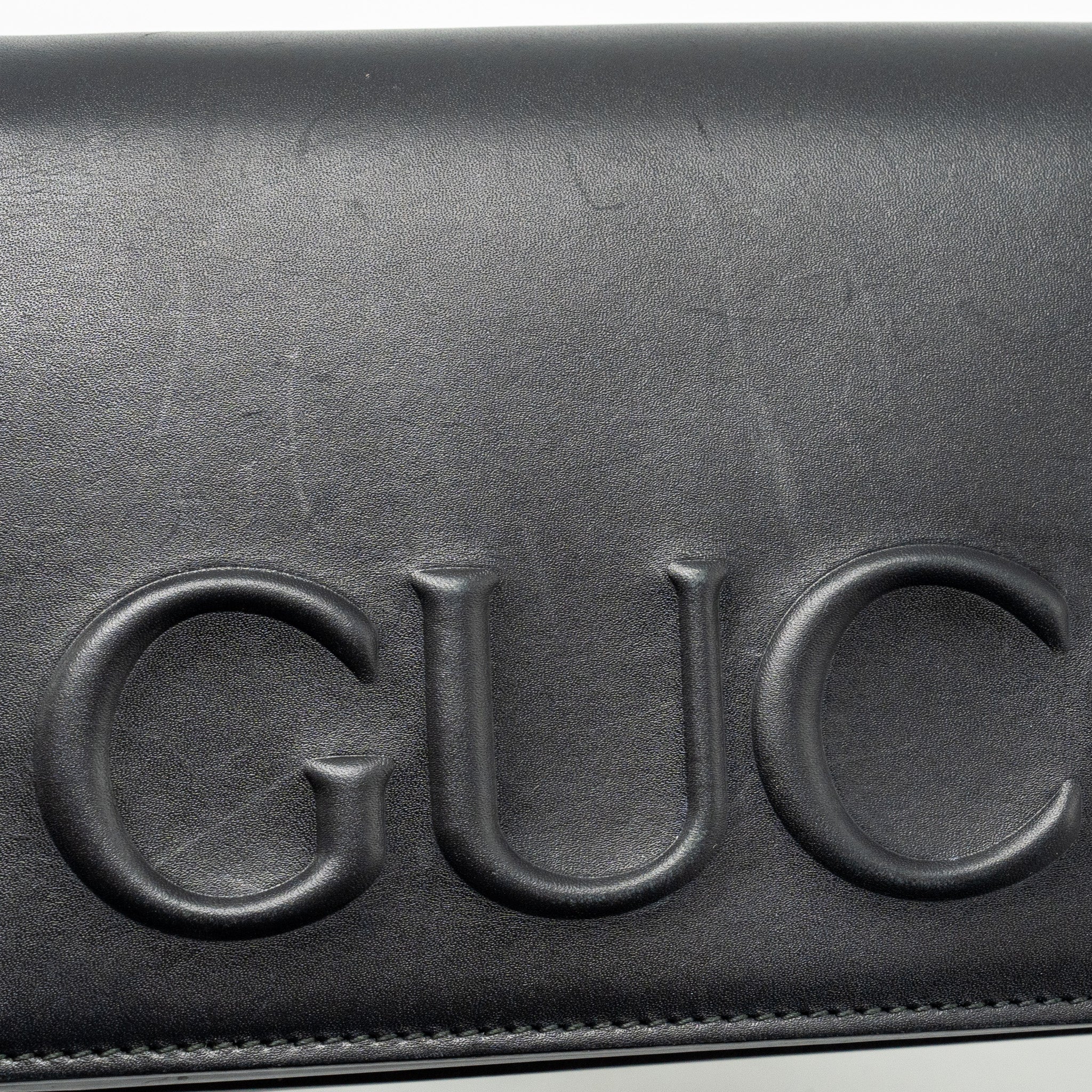 GUCCI FLAP WALLET ON CHAIN CALFSKIN BLACK SHW