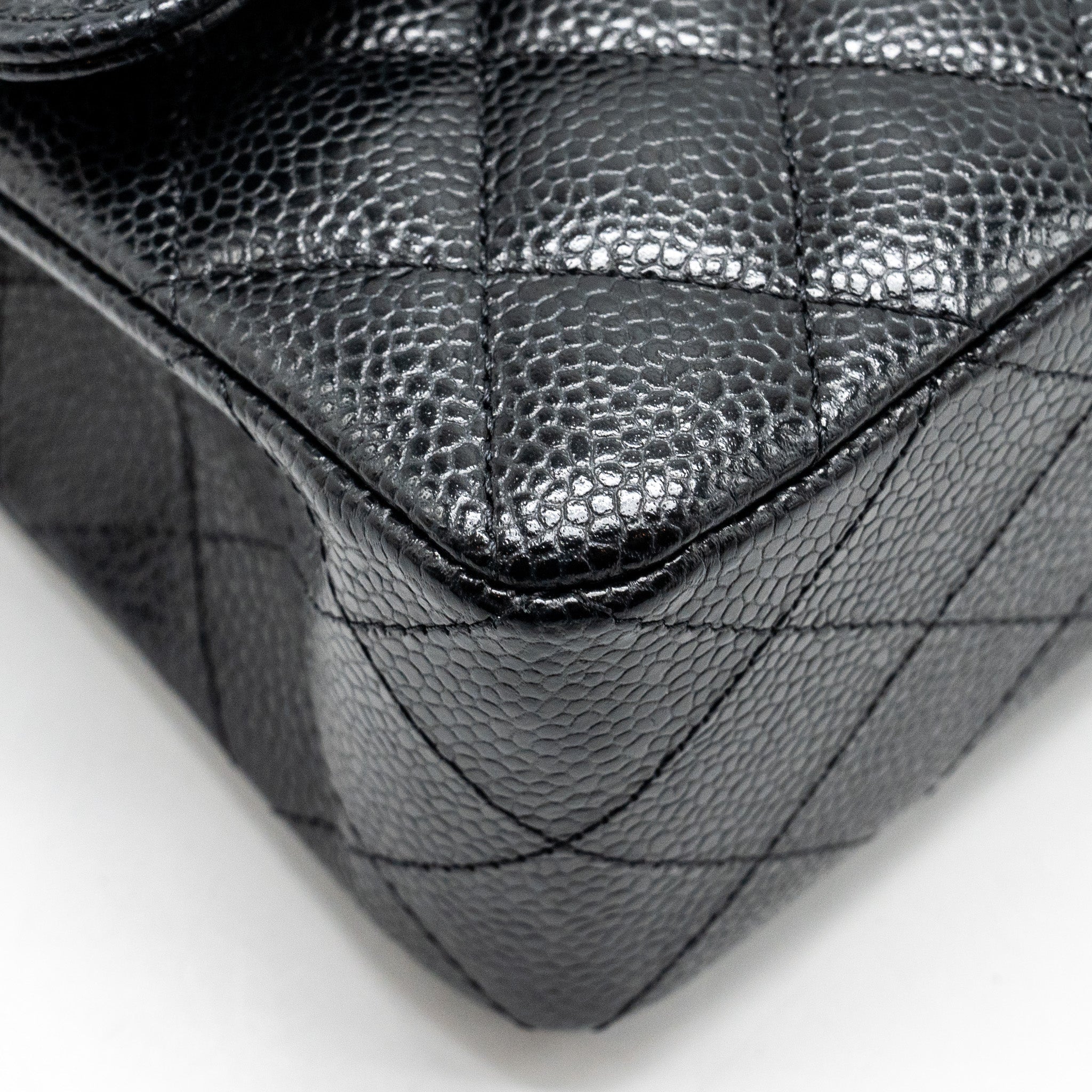 CHANEL SMALL CLASSIC DOUBLE FLAP BAG CAVIAR BLACK SHW (MICROCHIP)