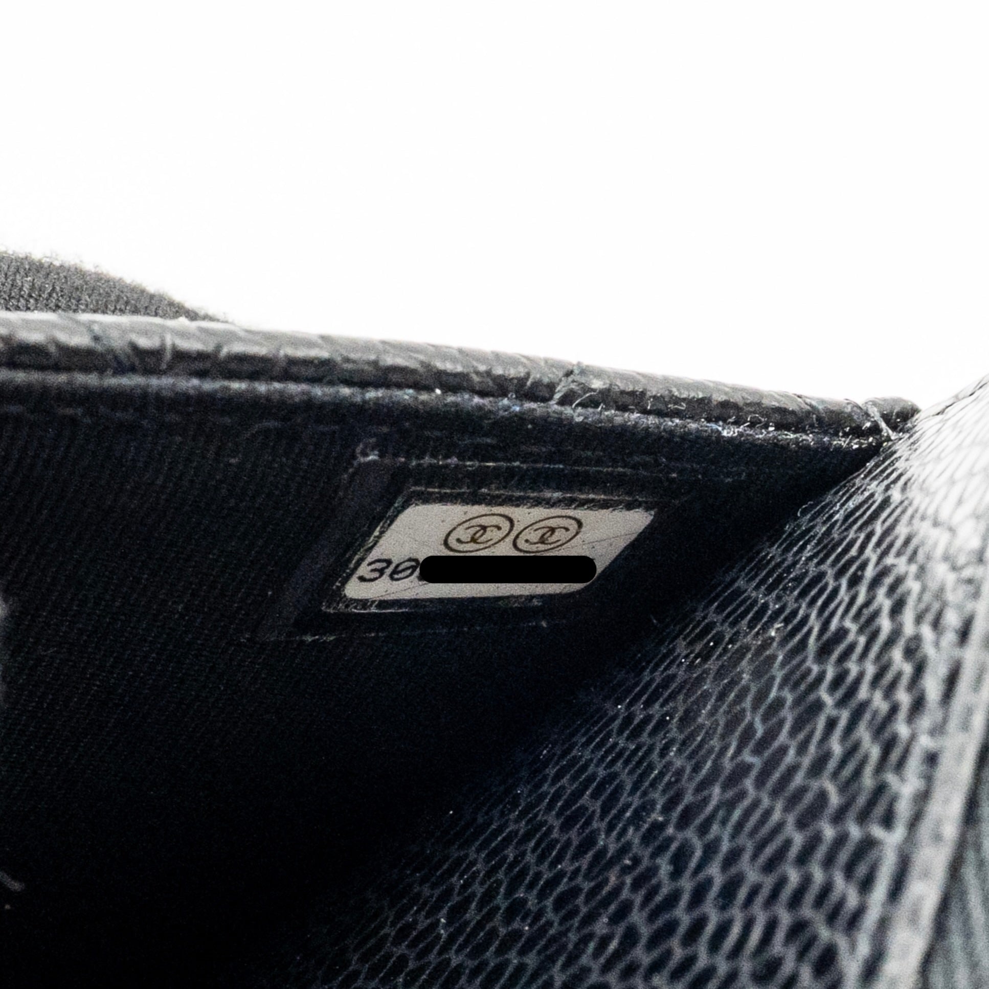 CHANEL CLASSIC WALLET ON CHAIN CAVIAR BLACK GHW