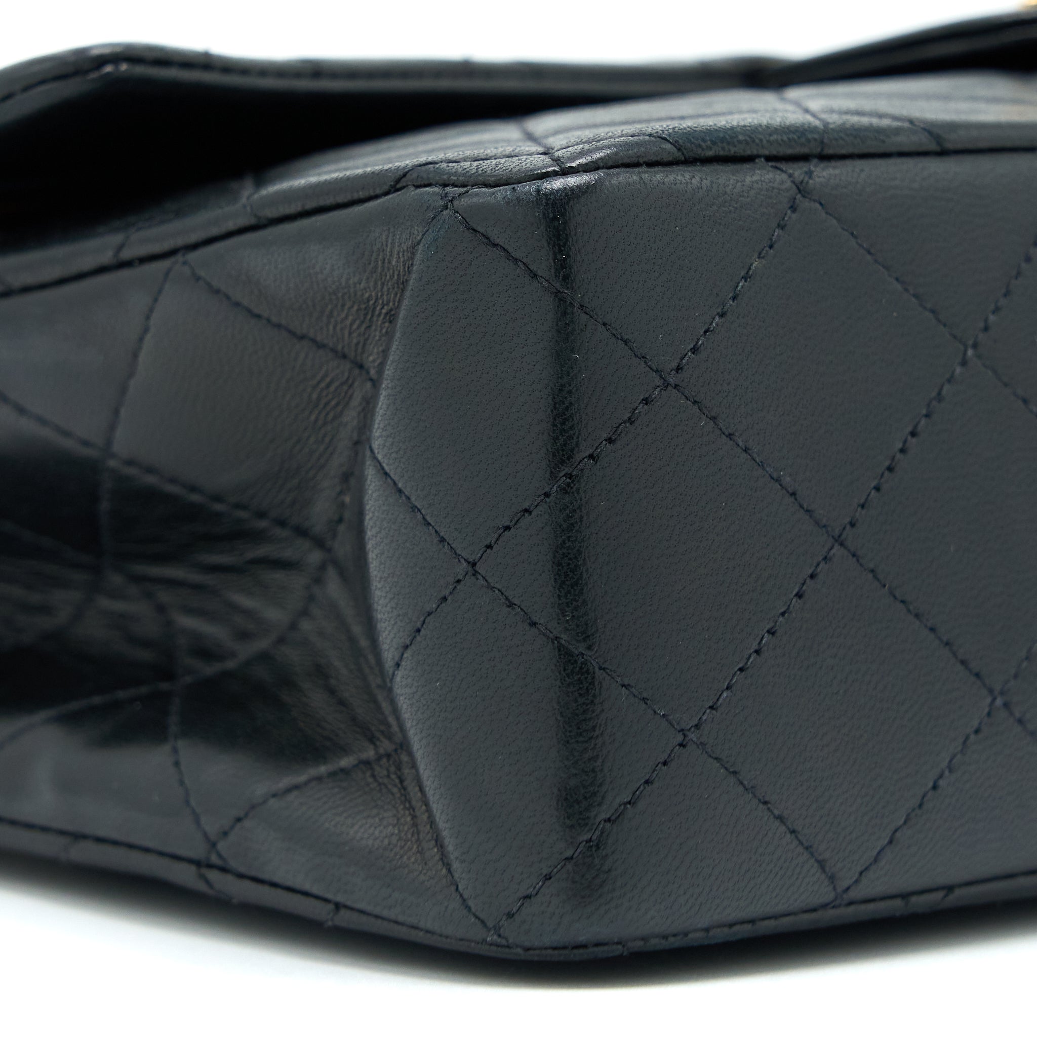 CHANEL VINTAGE FLAP BAG LAMBSKIN BLACK GHW