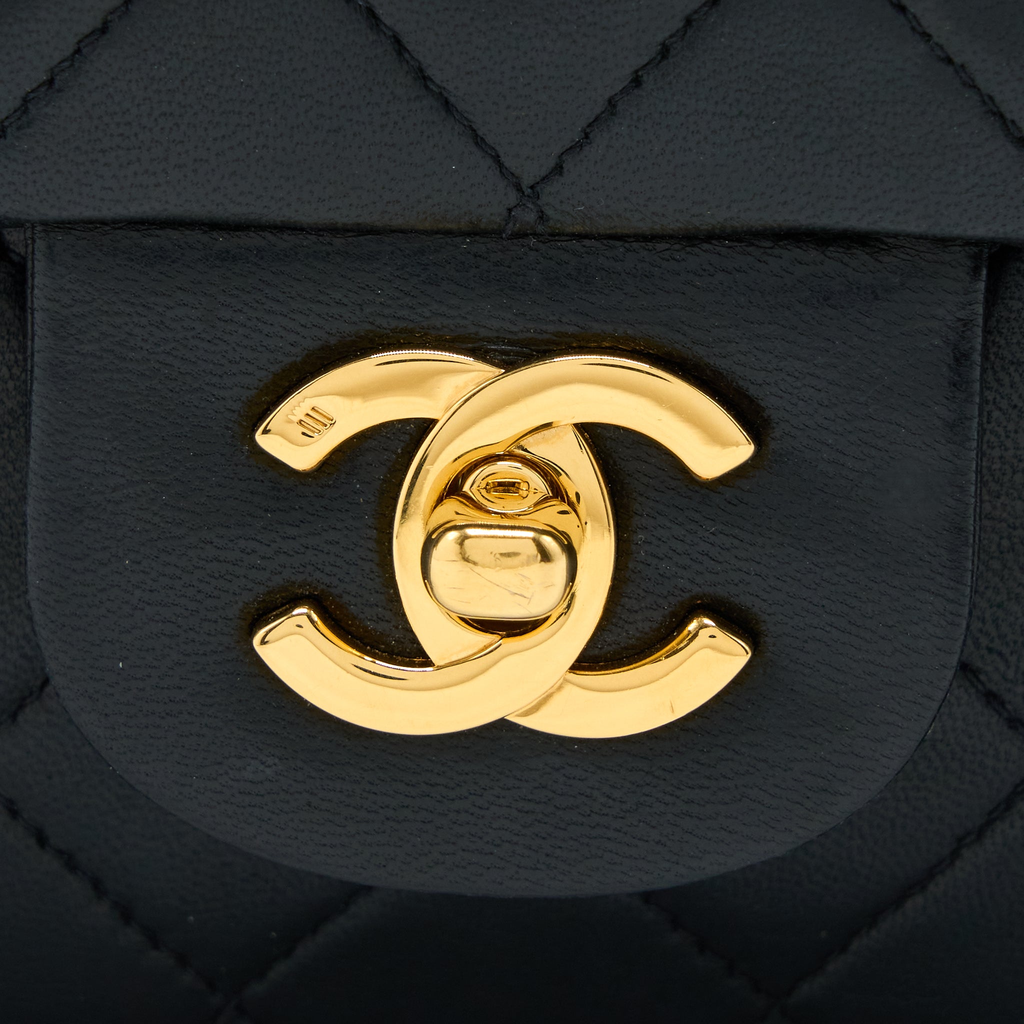 CHANEL VINTAGE FLAP BAG LAMBSKIN BLACK GHW