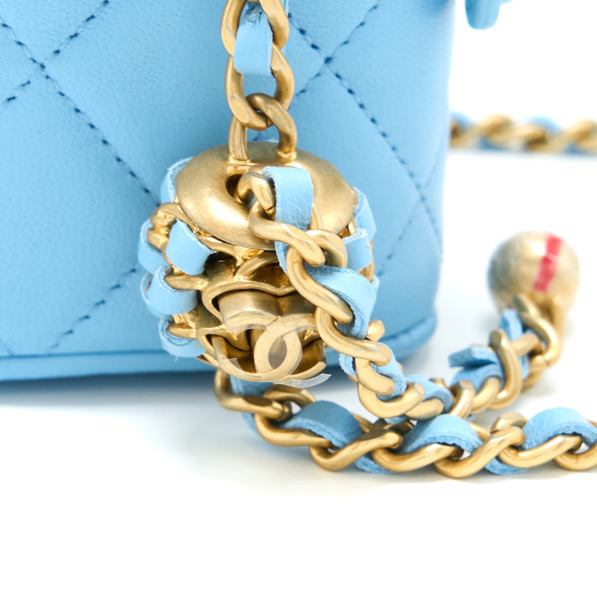 CHANEL 22S PEARL CRUSH MINI VANITY CASE LAMBSKIN LIGHT BLUE BRUSHED GHW