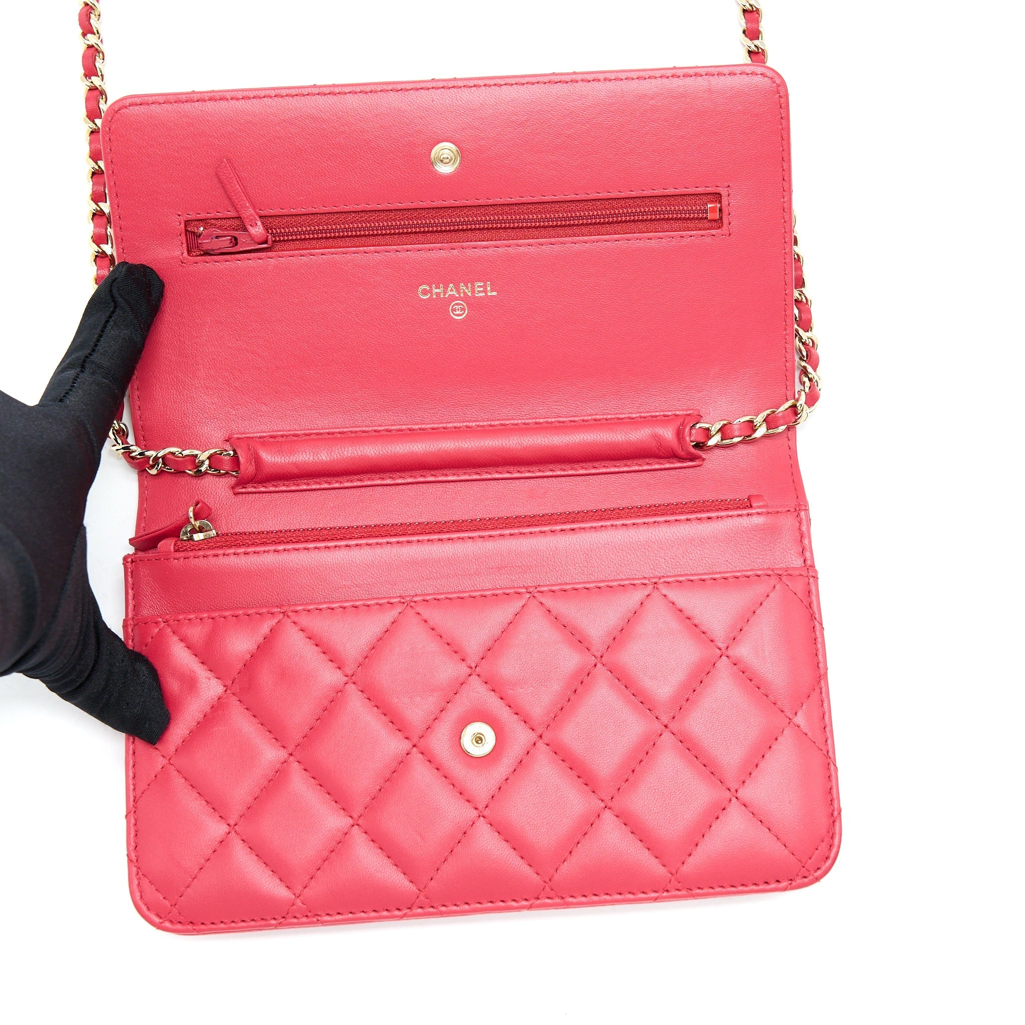 CHANEL CLASSIC WALLET ON CHAIN LAMBSKIN RED GHW