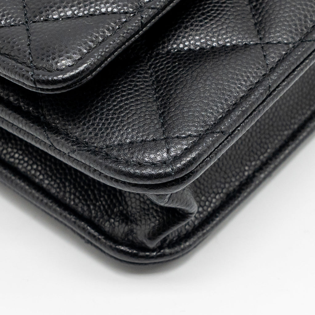 CHANEL CC LOGO QUILTED WALLET ON CHAIN CAVIAR BLACK LGHW (MICROCHIP)