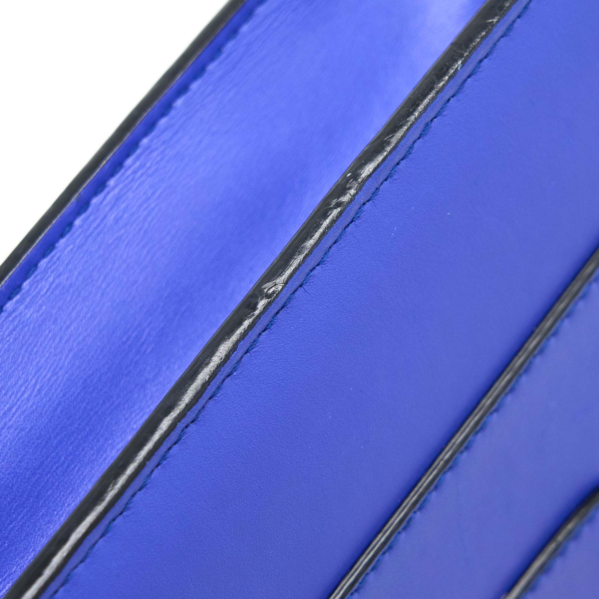 BVLGARI SERPENTI FOREVER SHOULDER BAG CALFSKIN BLUE GHW
