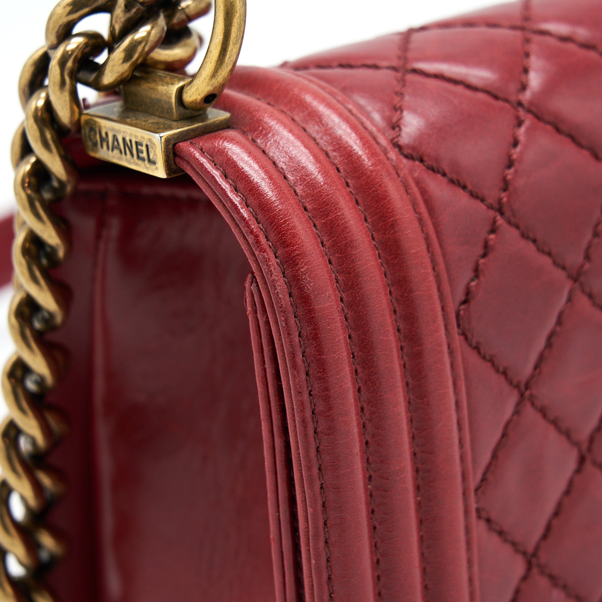 CHANEL MEDIUM BOY BAG AGED CALFSKIN RED WITH RUTHENIUM GHW