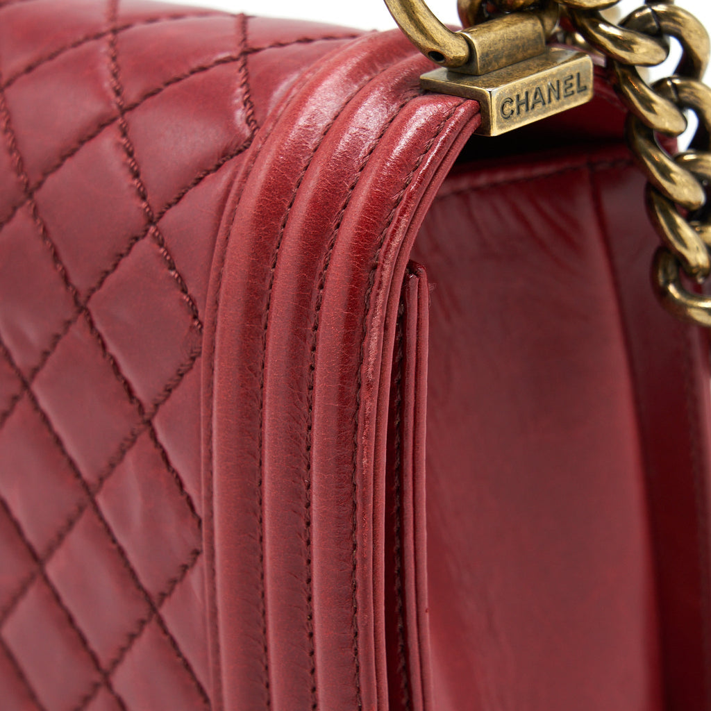 CHANEL MEDIUM BOY BAG AGED CALFSKIN RED WITH RUTHENIUM GHW