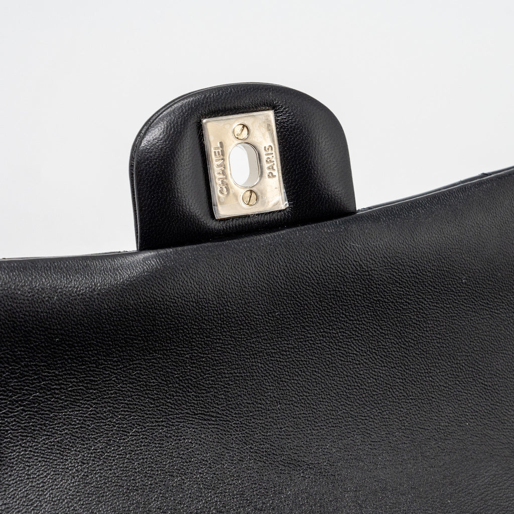 CHANEL 23K LEATHER CHAIN TOP HANDLE MINI RECTANGULAR FLAP BAG LAMBSKIN BLACK LGHW (MICROCHIP)