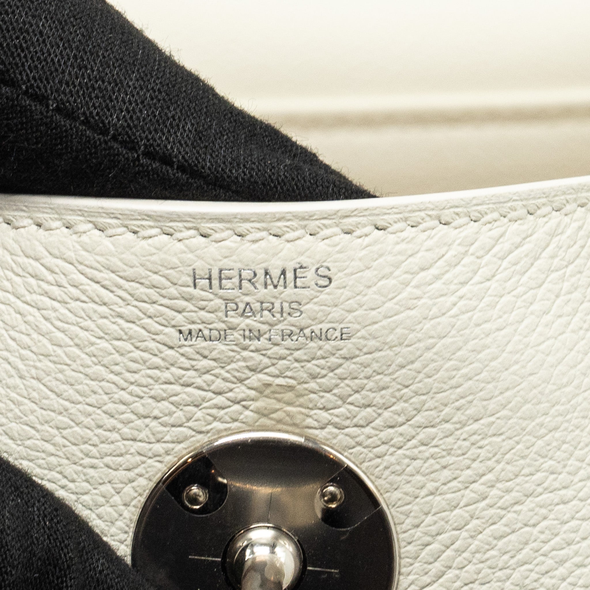 HERMES LINDY26 EVERCOLOR BLANC SHW