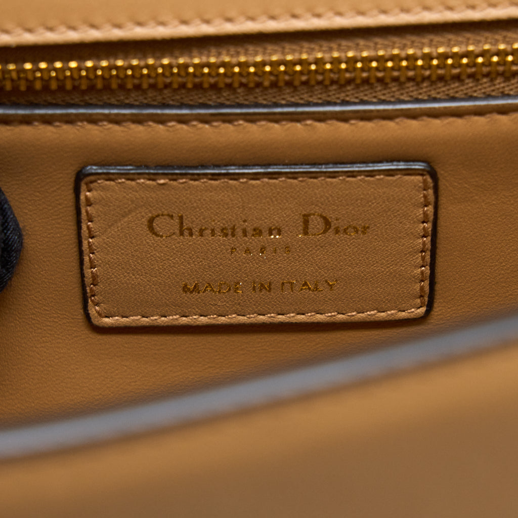 DIOR 30 MONTAIGNE MEDIUM BAG CALFSKIN DARK BEIGE GHW