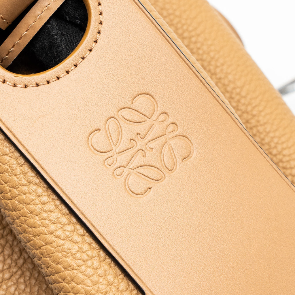 LOEWE BOLSO BALLOON BUCKET BAG CALFSKIN TOFFEE SHW