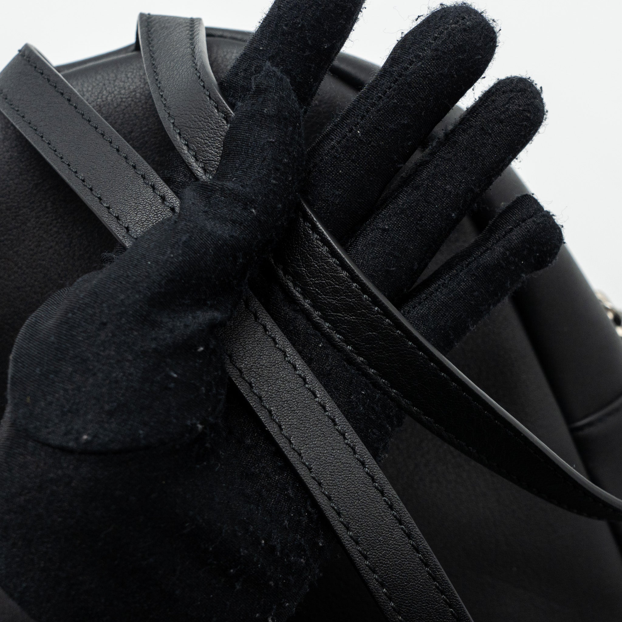 FENDI BY THE WAY BACKPACK LEATHER CRYSTAL BLACK SHW