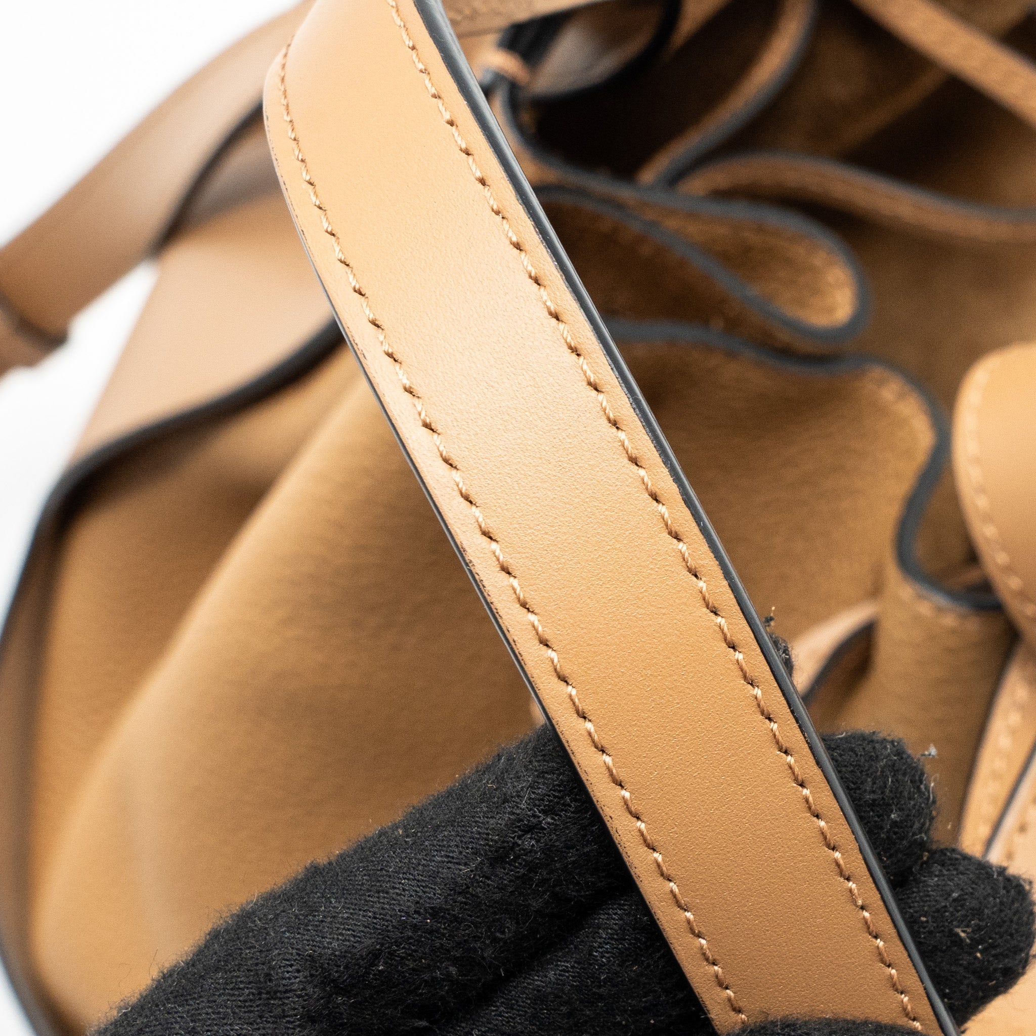 LOEWE BOLSO BALLOON BUCKET BAG CALFSKIN TOFFEE SHW