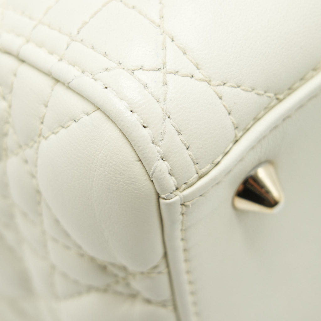DIOR MEDIUM LADY DIOR BAG LAMBSKIN WHITE LGHW