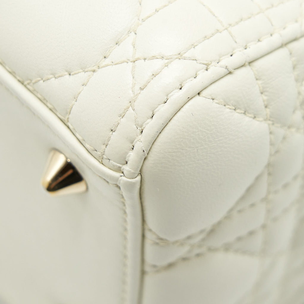 DIOR MEDIUM LADY DIOR BAG LAMBSKIN WHITE LGHW