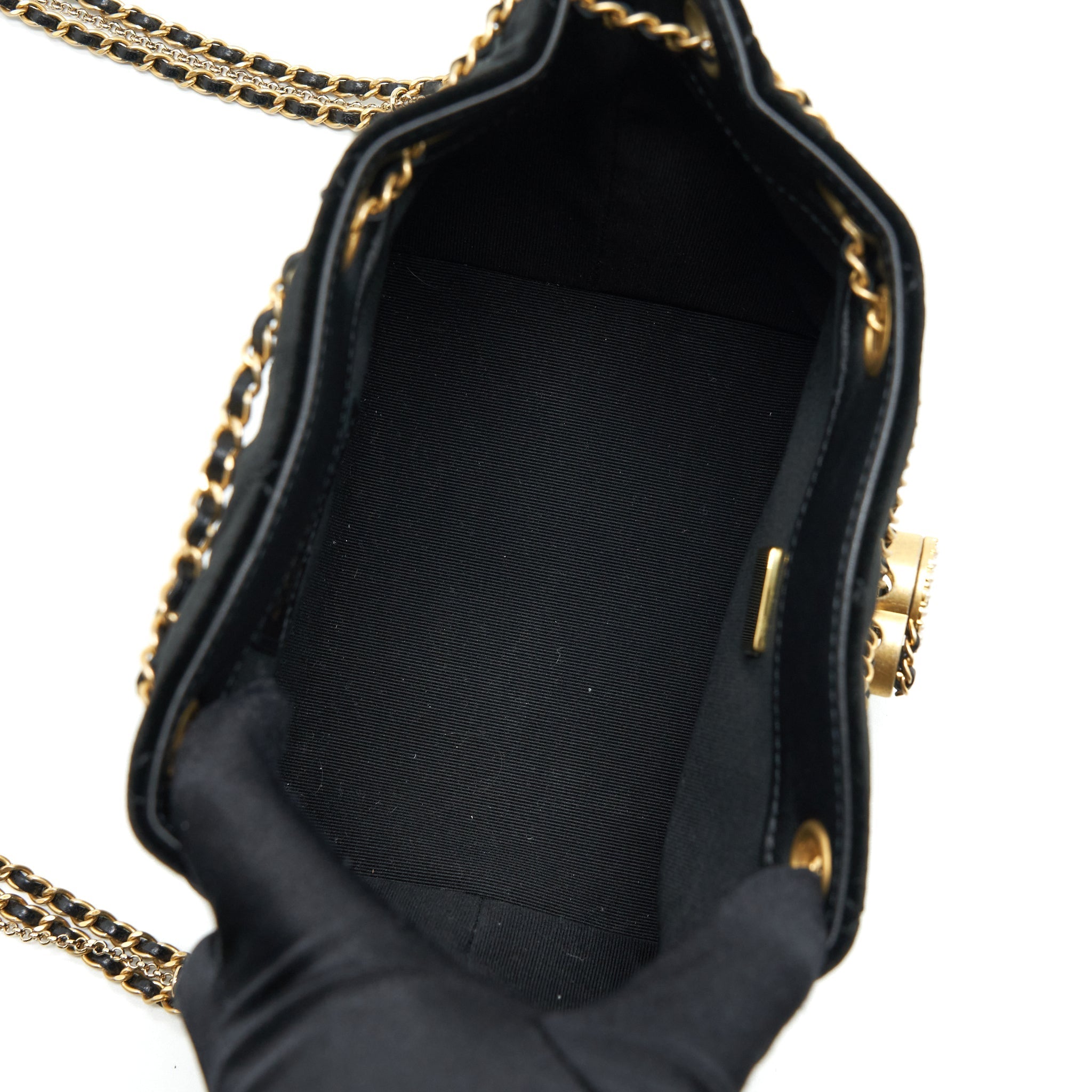 CHANEL BUCKET BAG VELVET BLACK GHW