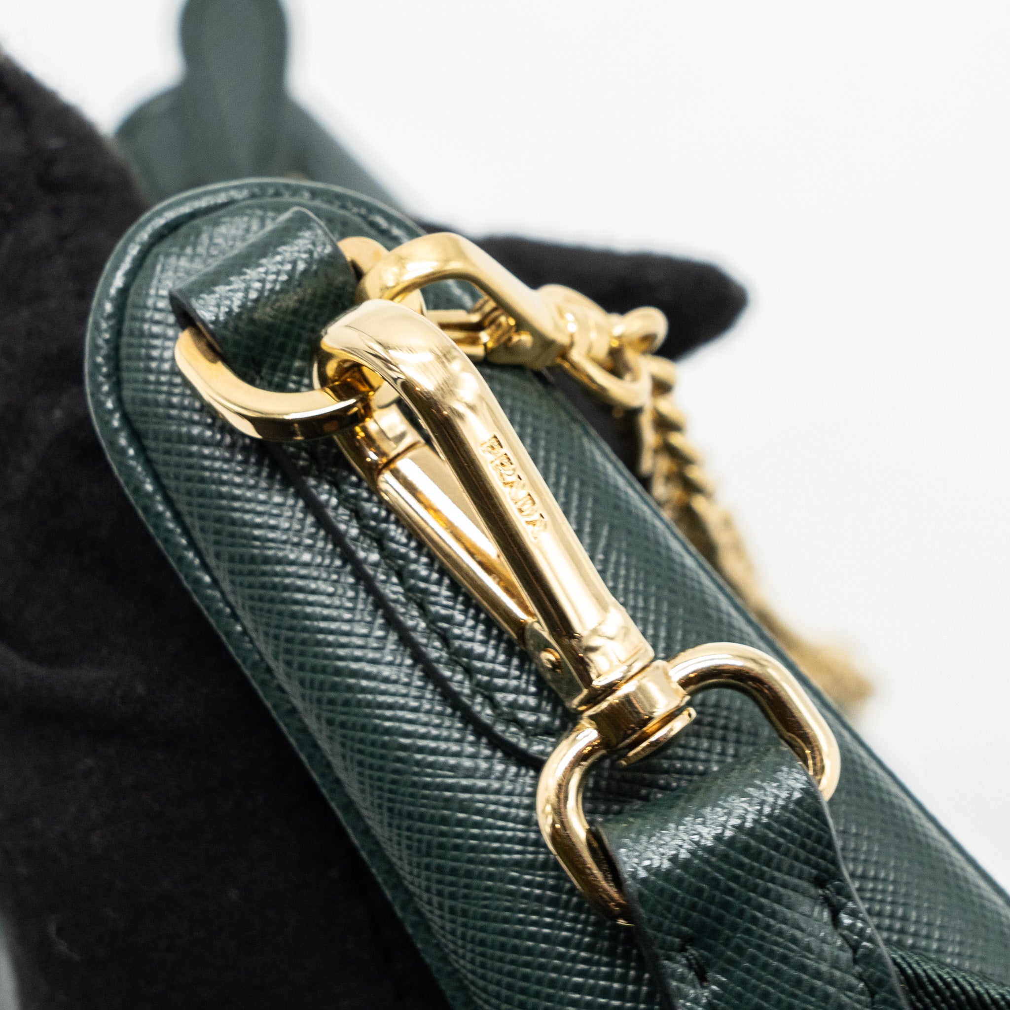PRADA RE-EDITION 2005 SAFFIANO DARK GREEN GHW