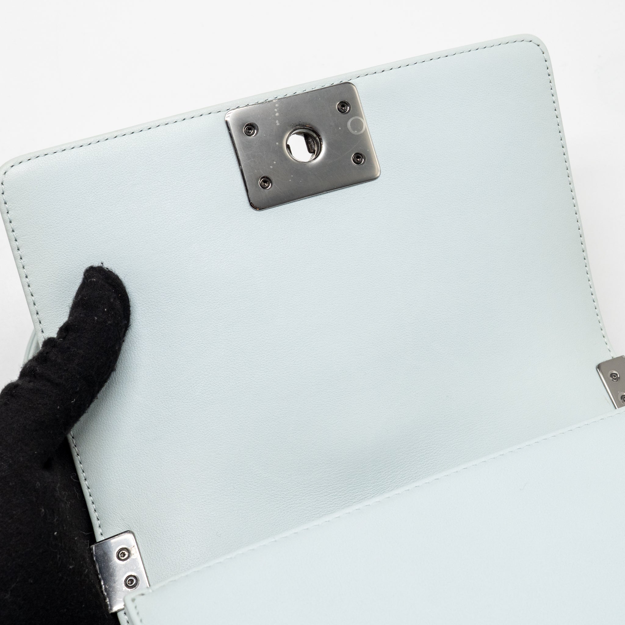 CHANEL SMALL BOY BAG CALFSKIN LIGHT BLUE SHW (MICROCHIP)