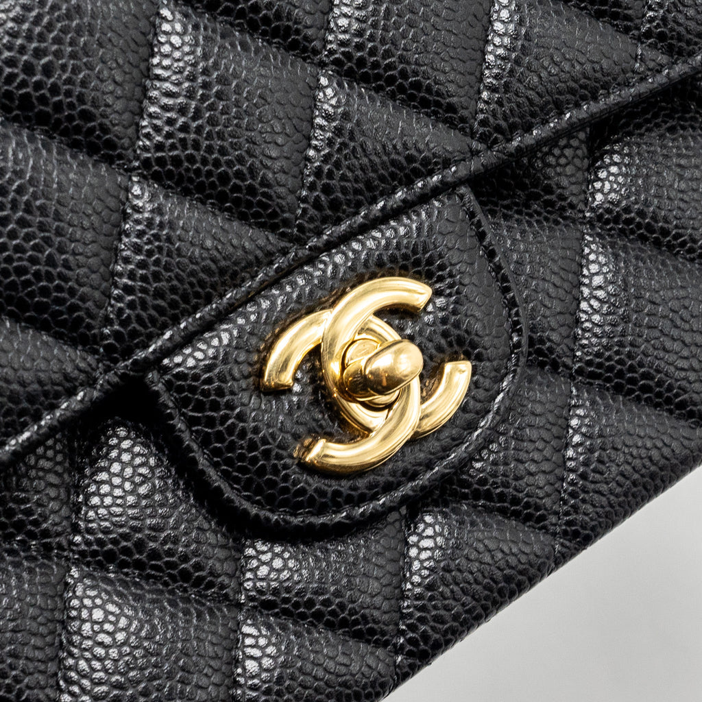 CHANEL MEDIUM CLASSIC DOUBLE FLAP BAG CAVIAR BLACK GHW