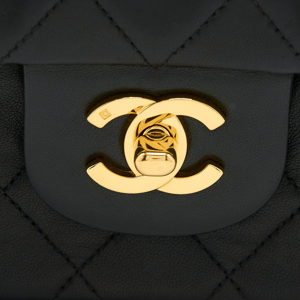 CHANEL VINTAGE CLASSIC DOUBLE FLAP BAG LAMBSKIN BLACK GHW