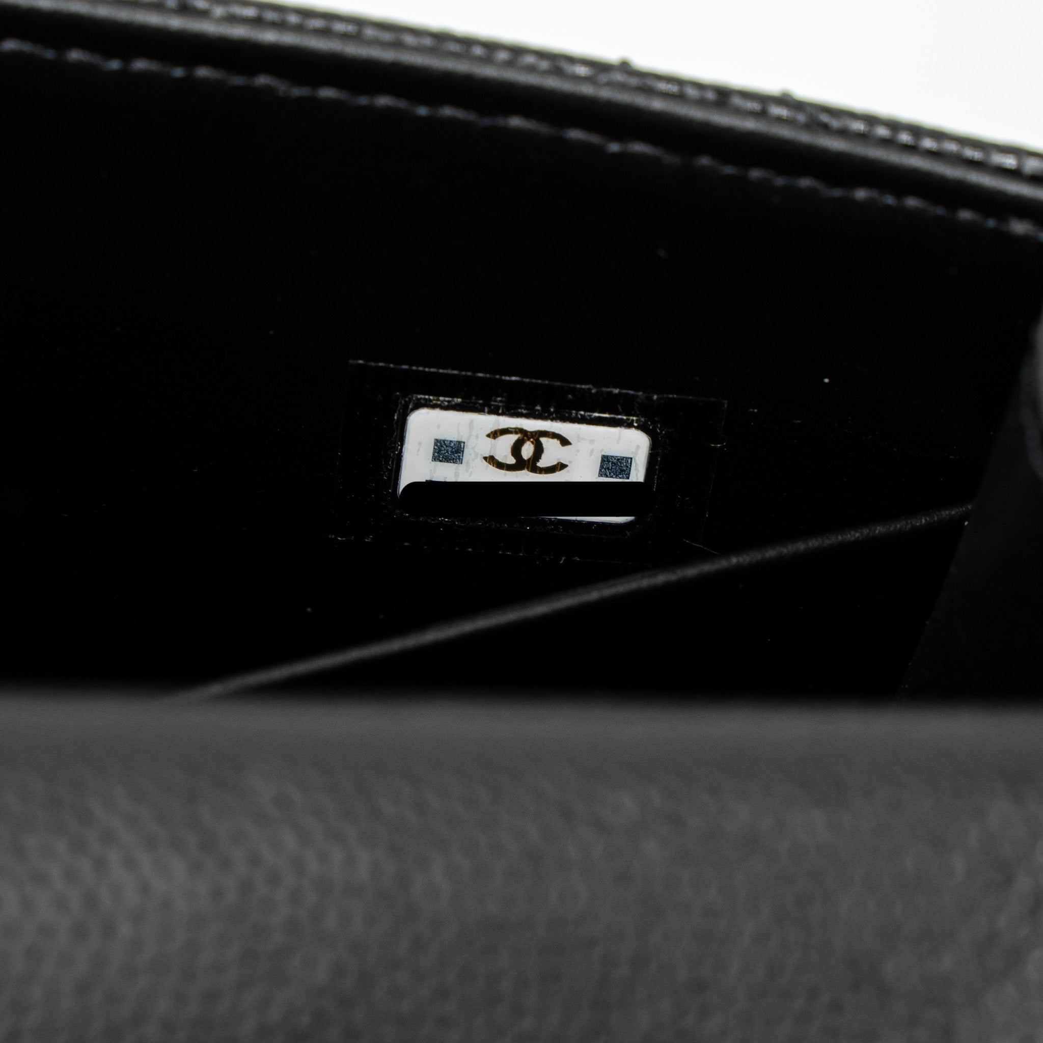 CHANEL 23P TOP HANDLE MINI FLAP BAG CAVIAR BLACK LGHW (MCROCHIP)