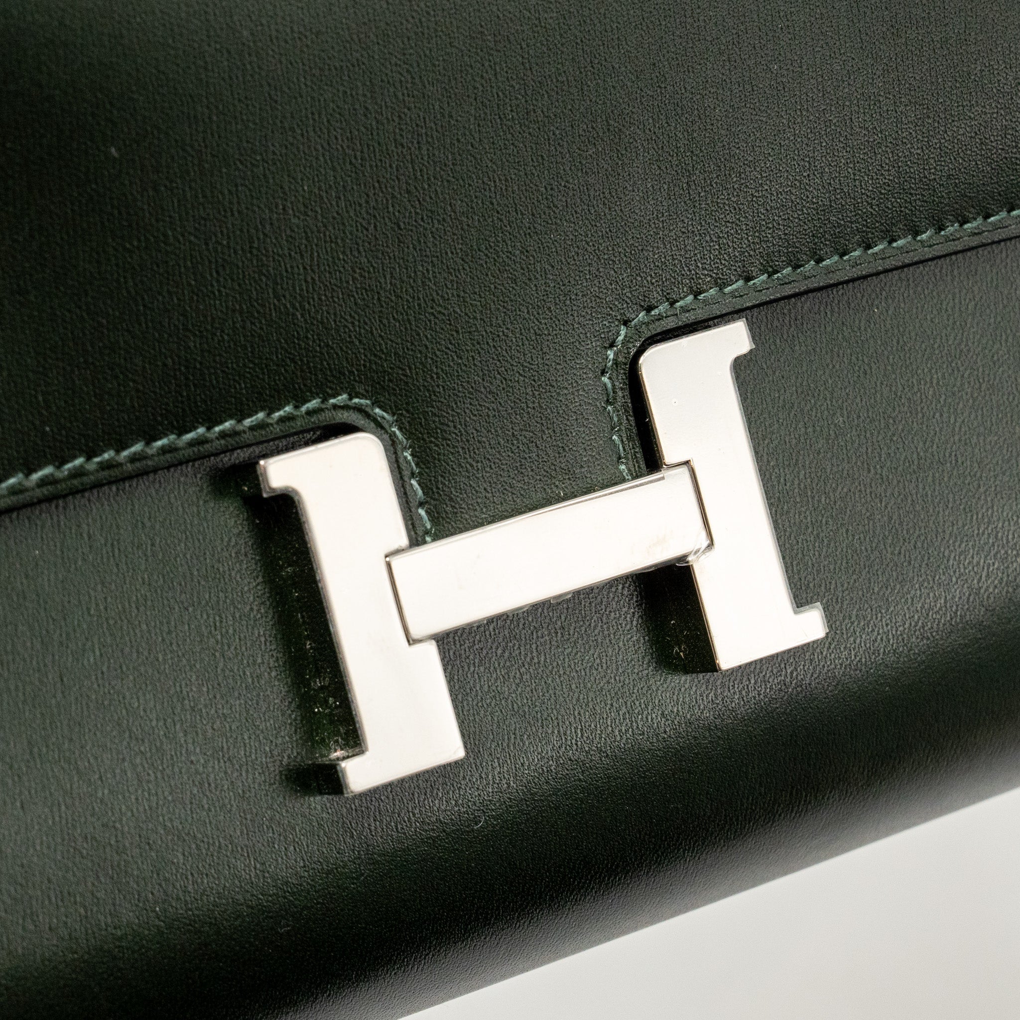 HERMES CONSTANCE TO GO ROCK BOX VERT FONCE SHW