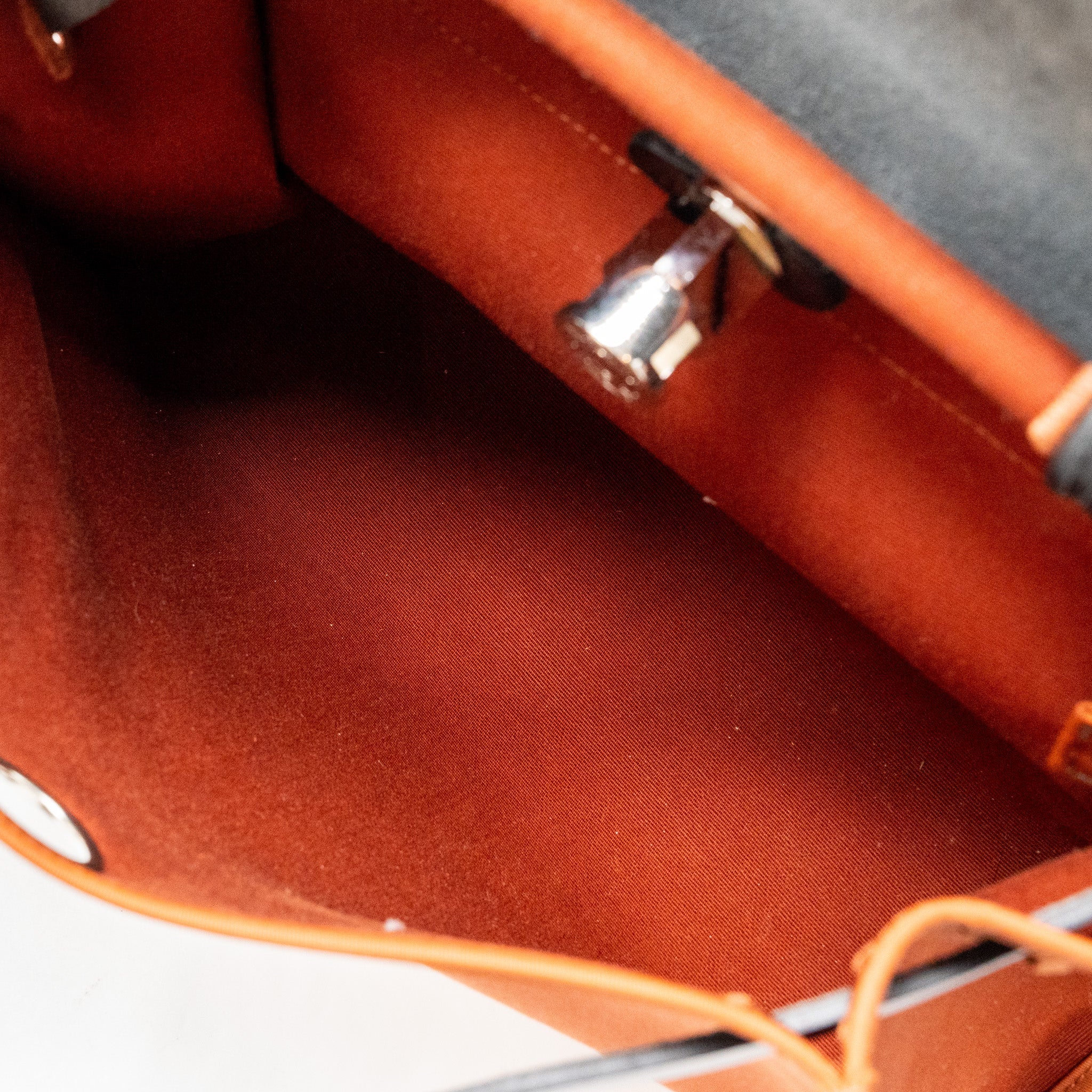 HERMES HERBAG 31 ZIP BAG CANVAS/ HUNTER LEATHER CUIVRE / BLACK SHW