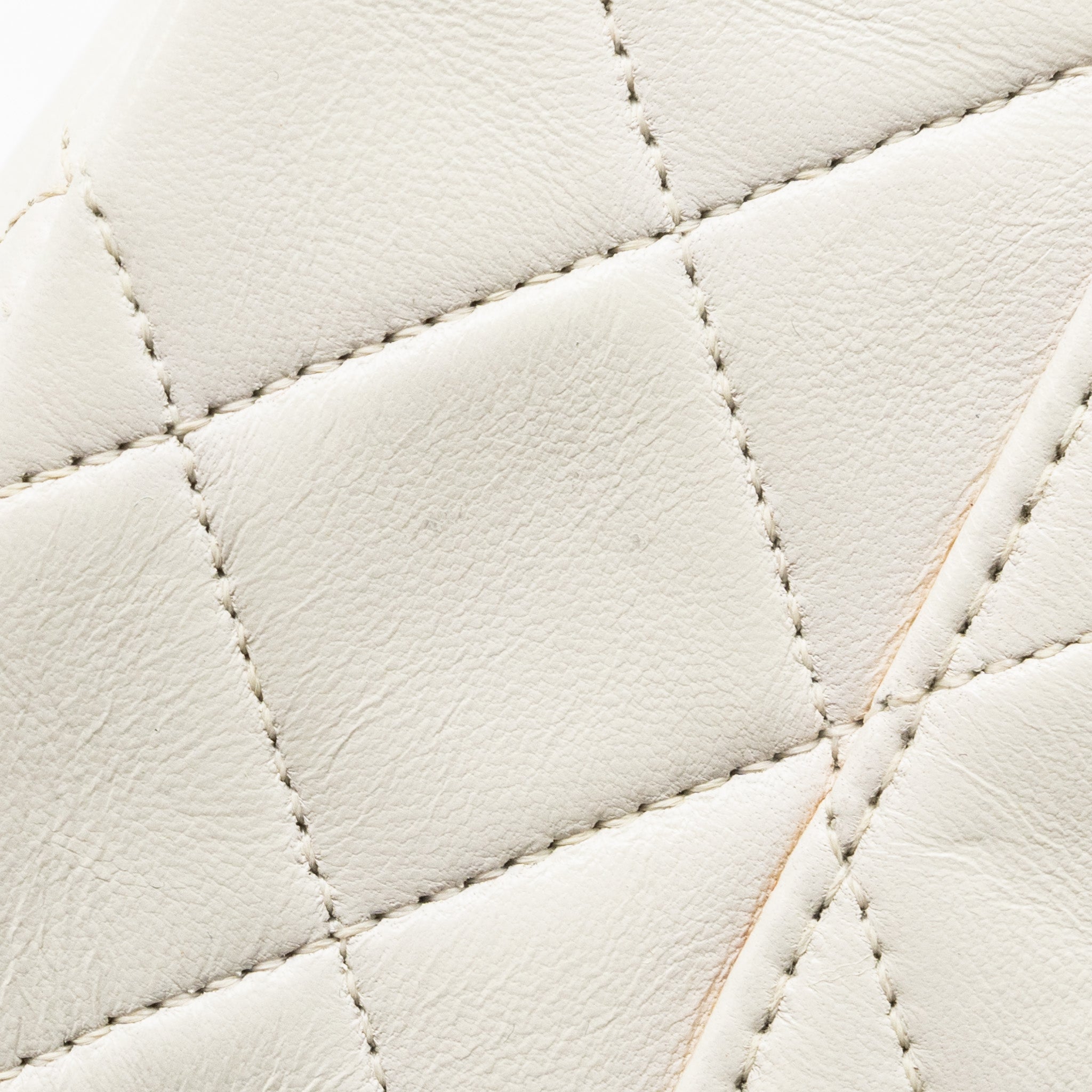 CHANEL VINTAGE MEDIUM CLASSIC DOUBLE FLAP BAG LAMBSKIN WHITE GHW