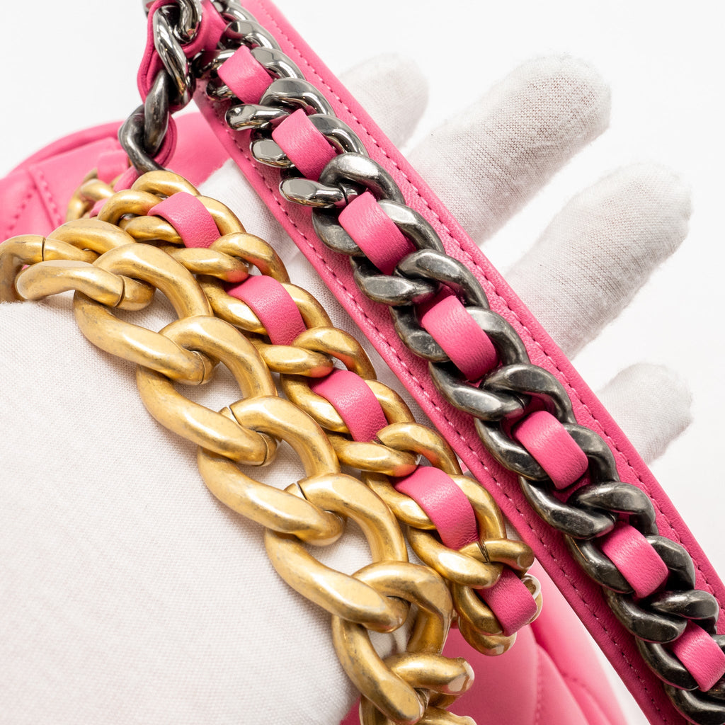CHANEL LARGE 19 BAG LAMBSKIN PINK MULTICOLOUR HARDWARE (MICROCHIP)