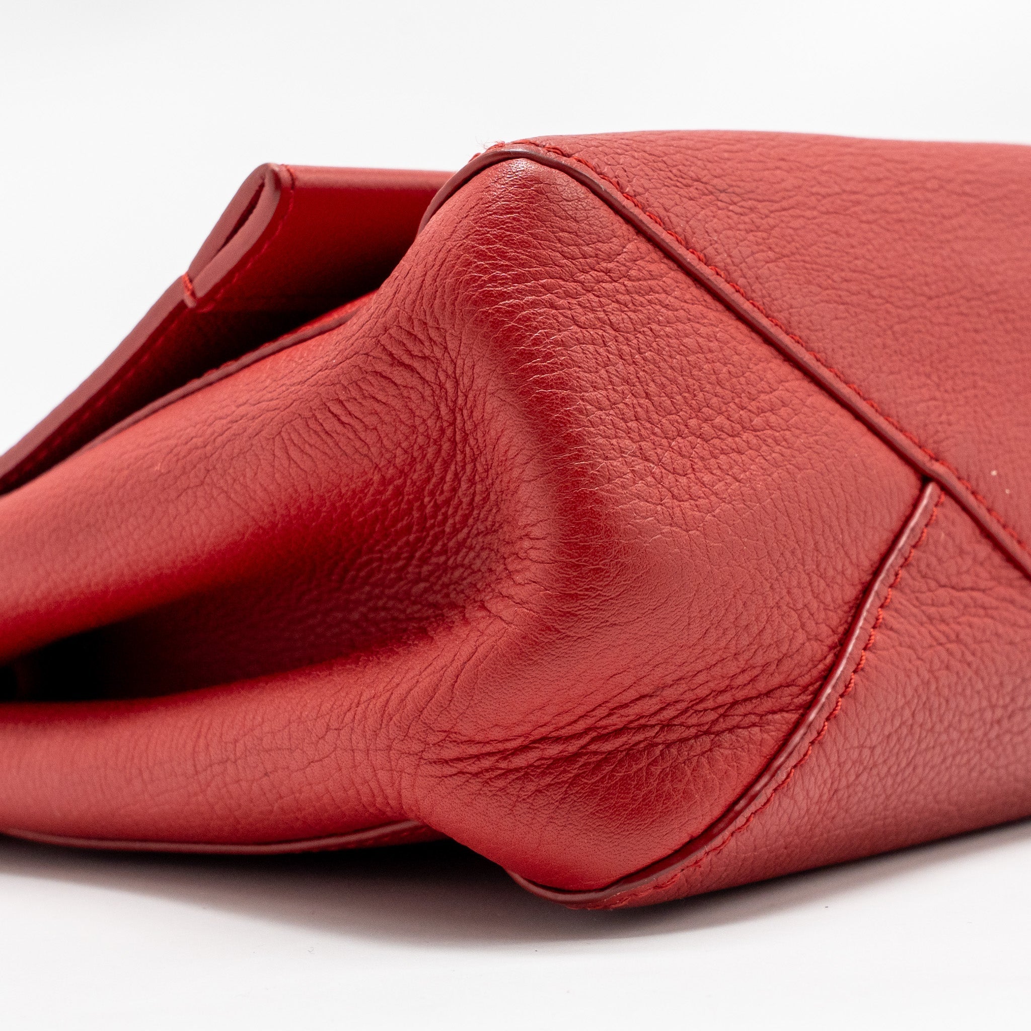 LOUIS VUITTON LOCKME BAG CALFSKIN RED SHW