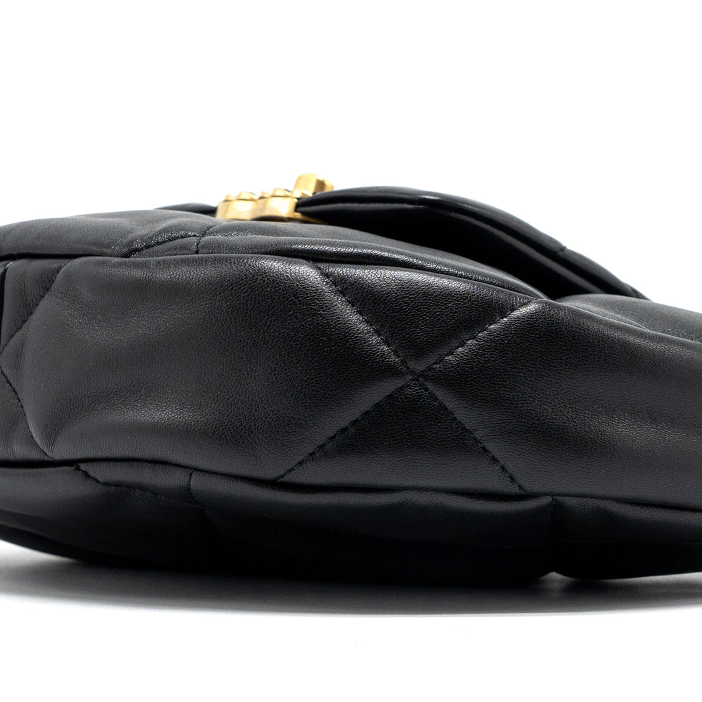 CHANEL 24C HOBO SHOULDER BAG LAMBSKIN BLACK MULTICOLOUR HARDWARE (MICROCHIP)