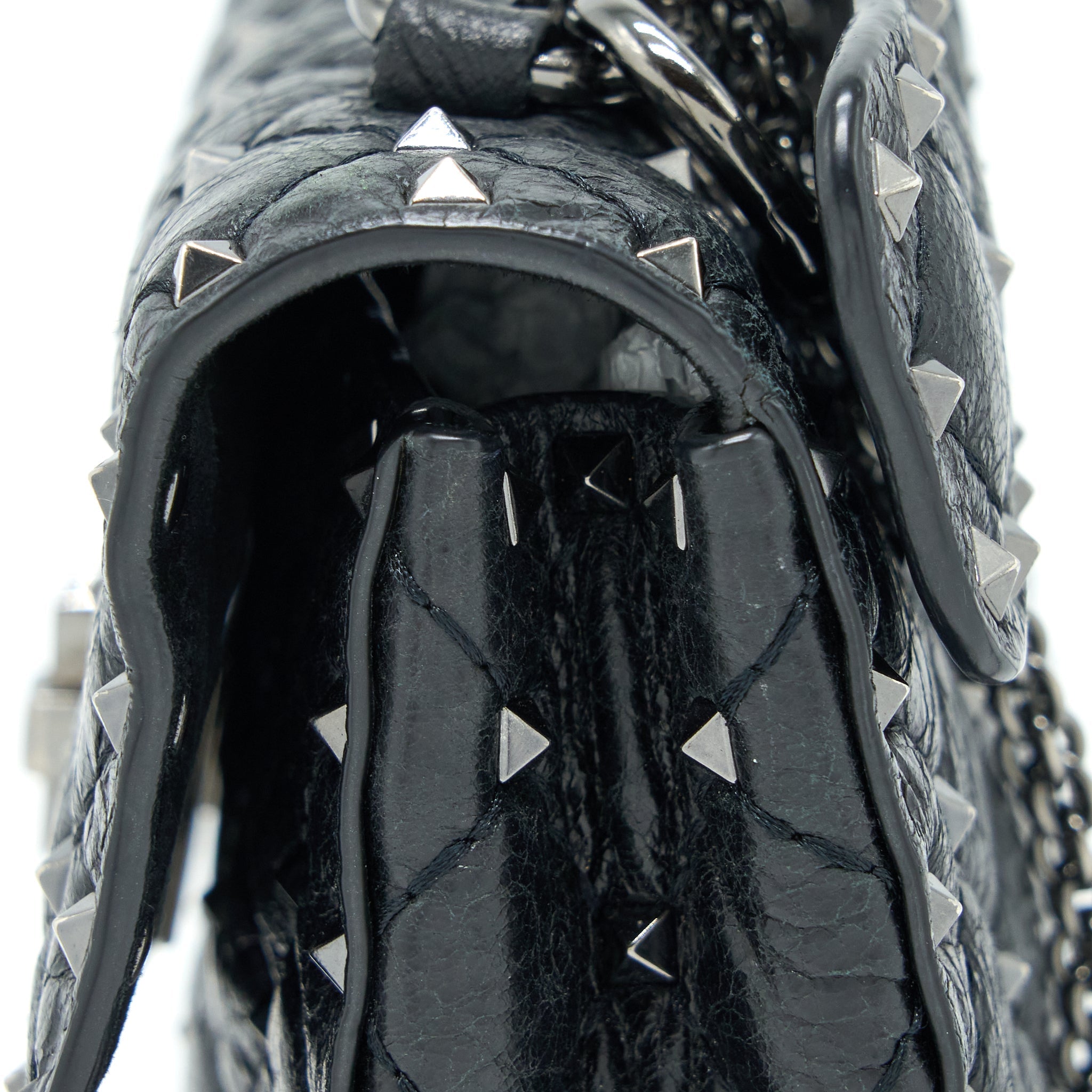 VALENTINO ROCKSTUD TOP HANDLE FLAP BAG WITH CHAIN BLACK SHW