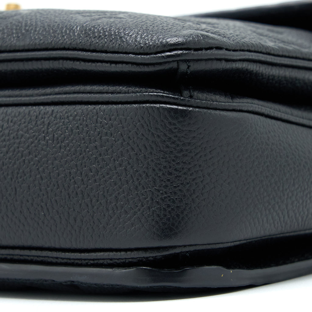 LOUIS VUITTON POCHETTE MÉTIS MONOGRAM EMPREINTE BLACK GHW