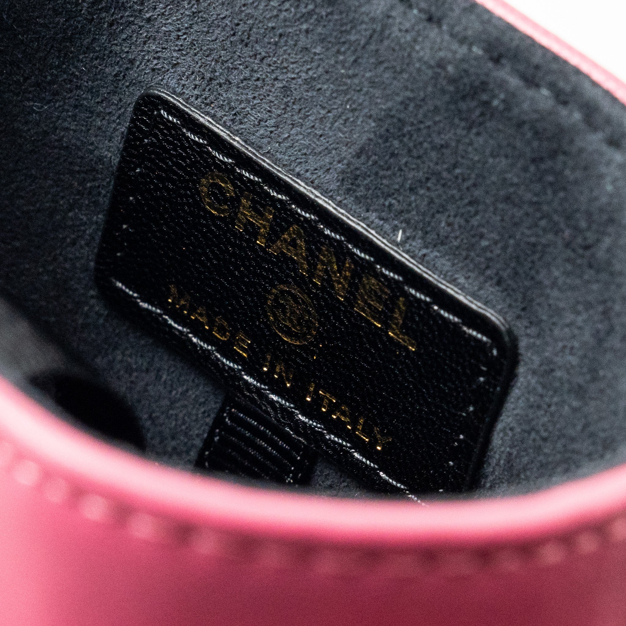CHANEL VERTICAL PHONE CASE TWEED PINK GHW